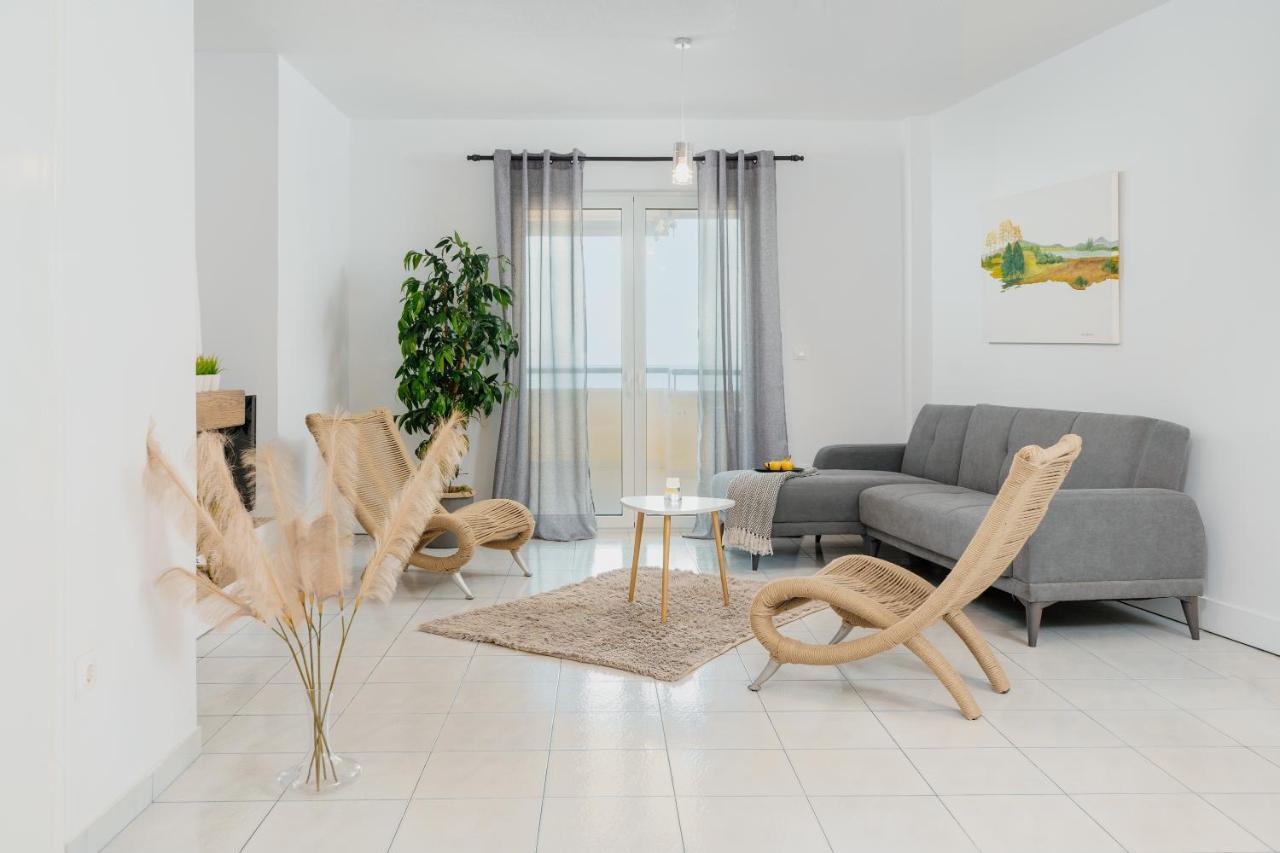 Bedspot Apartment Iraklion Buitenkant foto